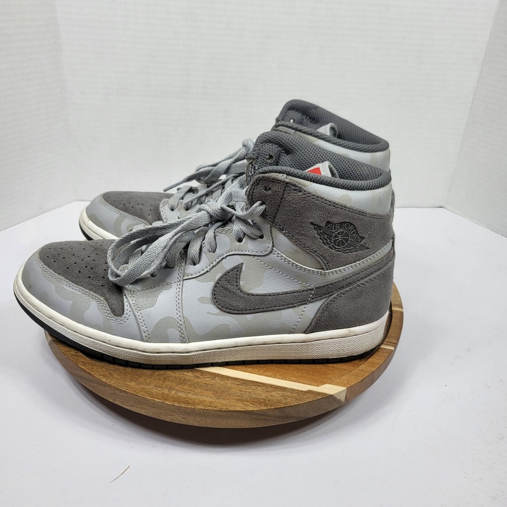 Jordan Air Jordan 1 Retro High Mens 8 Grey Camo Good 3M Reflective AA3993-027